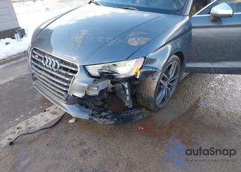 2015 Audi S3 2.0T Premium Plus z USA, uszkodzony, nr VIN WAUBFGFF2F1063693